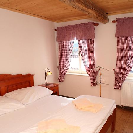 Hradni Basta Hotel Becov nad Teplou Phòng bức ảnh
