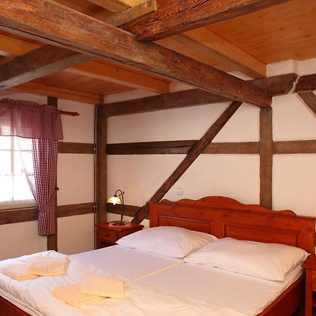 Hradni Basta Hotel Becov nad Teplou Phòng bức ảnh